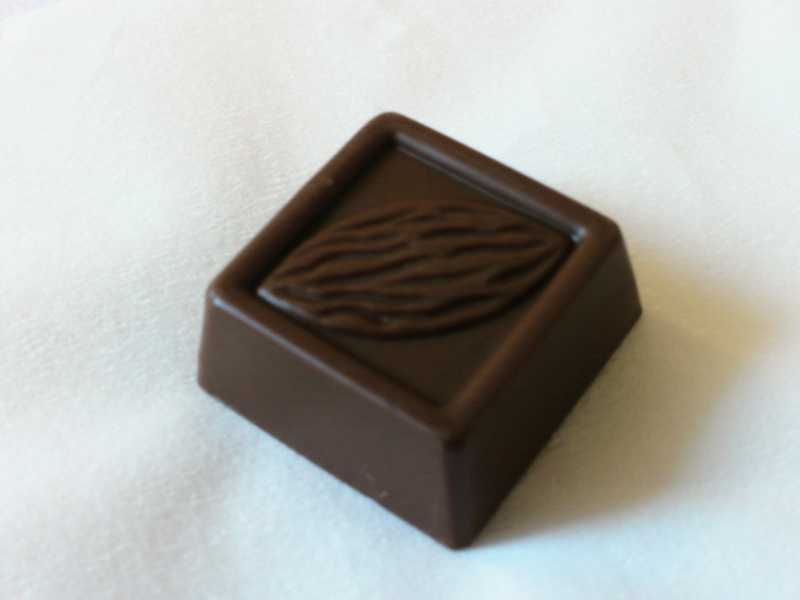 Illustration for article titled An Obsessive Look At Neon Evangelion Genesis Sweets And Treats